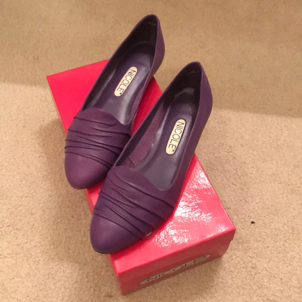 Nichole Leather Purple Flat